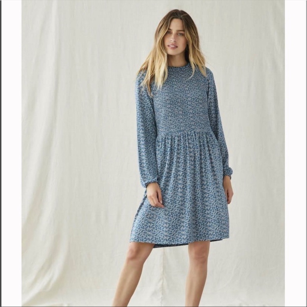 Matilda Jane Just Imagine Audra smocked top dress size small long sleeve